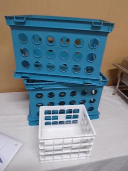 3 Plastic Storage Crates