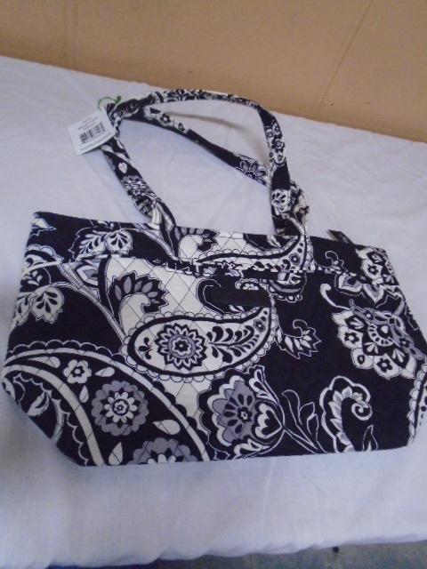 Ladies Vera Bradley Mandy Midnight Paisley Purse