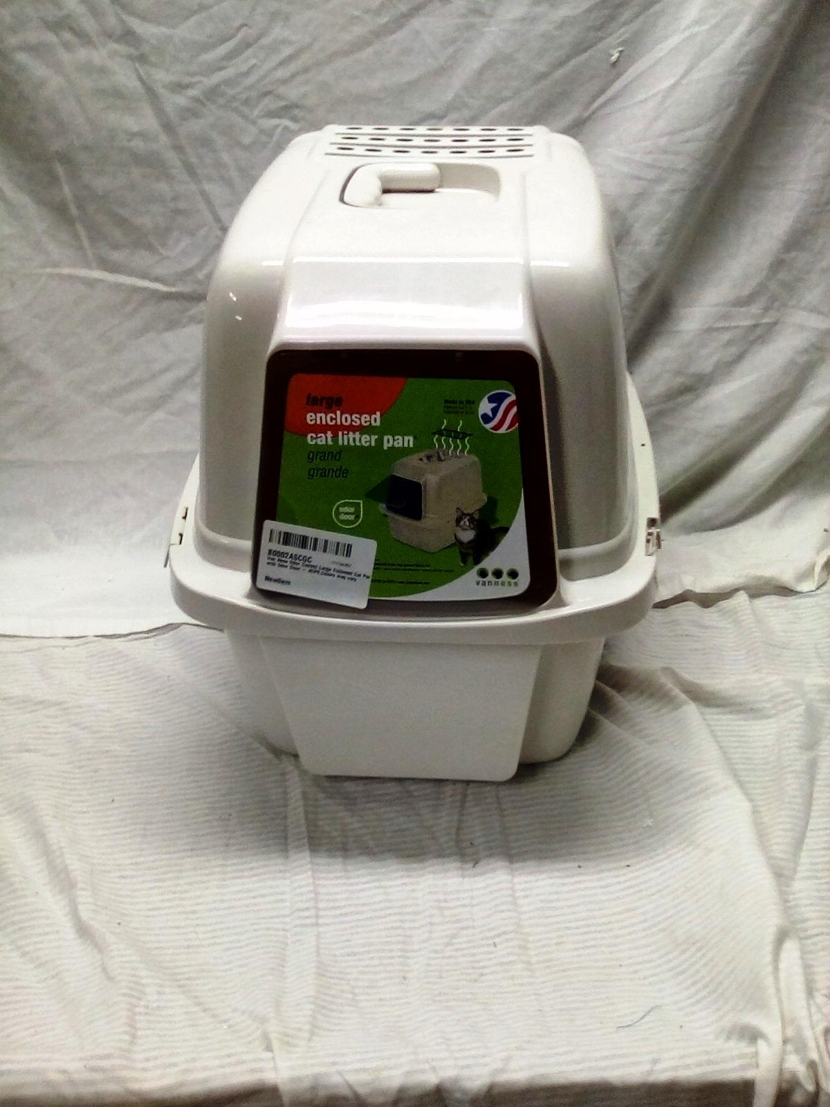 Inclosed Kitty Litter Box