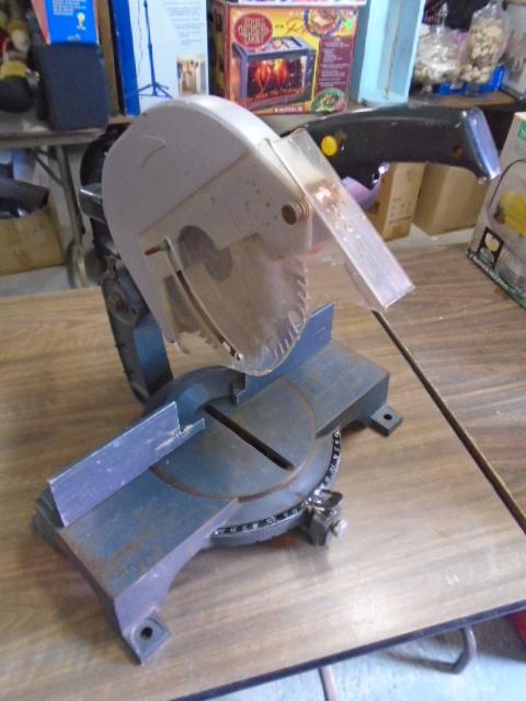 Buffalo 10in Compound Miter Saw