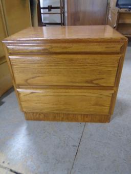 2 Drawer Oak Night Stand