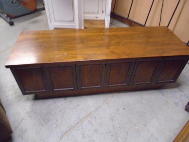 Lane Princess Cedar Chest