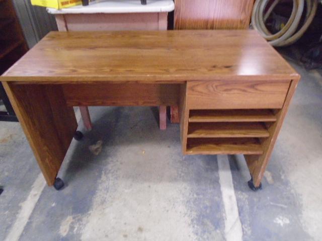 Rolling Student Desk w/ Drawer & Shelves