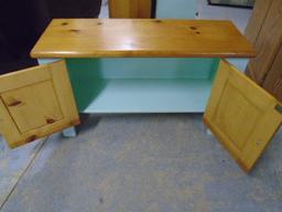Beautiful Solid Wood Painted Storage Bench