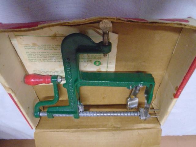 White Mountain Apple Peeler-Corer-Slicer