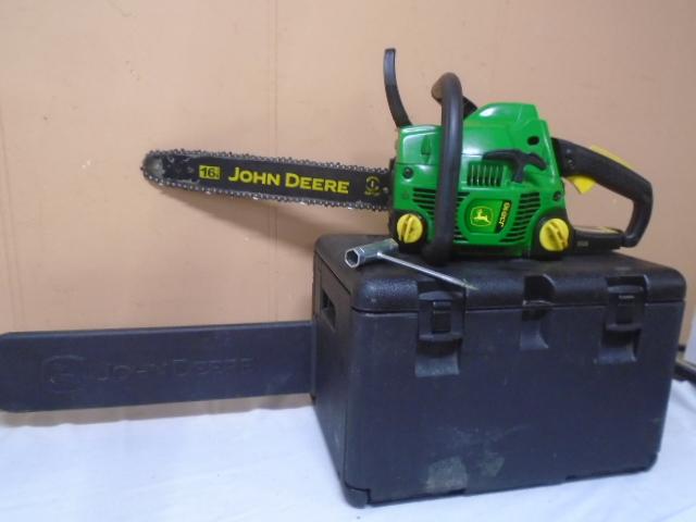 John Deere J3816 16in Chainsaw w/ Case