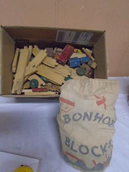 Large Group of Vintage Wooden Blocks & Building Toys