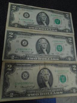 (3) 1976 Bicentennial 2 Dollar Federal Reserve Notes