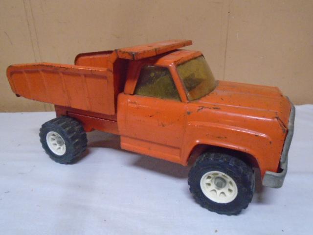 Vintage Tonka Pressed Steel Dump Truck