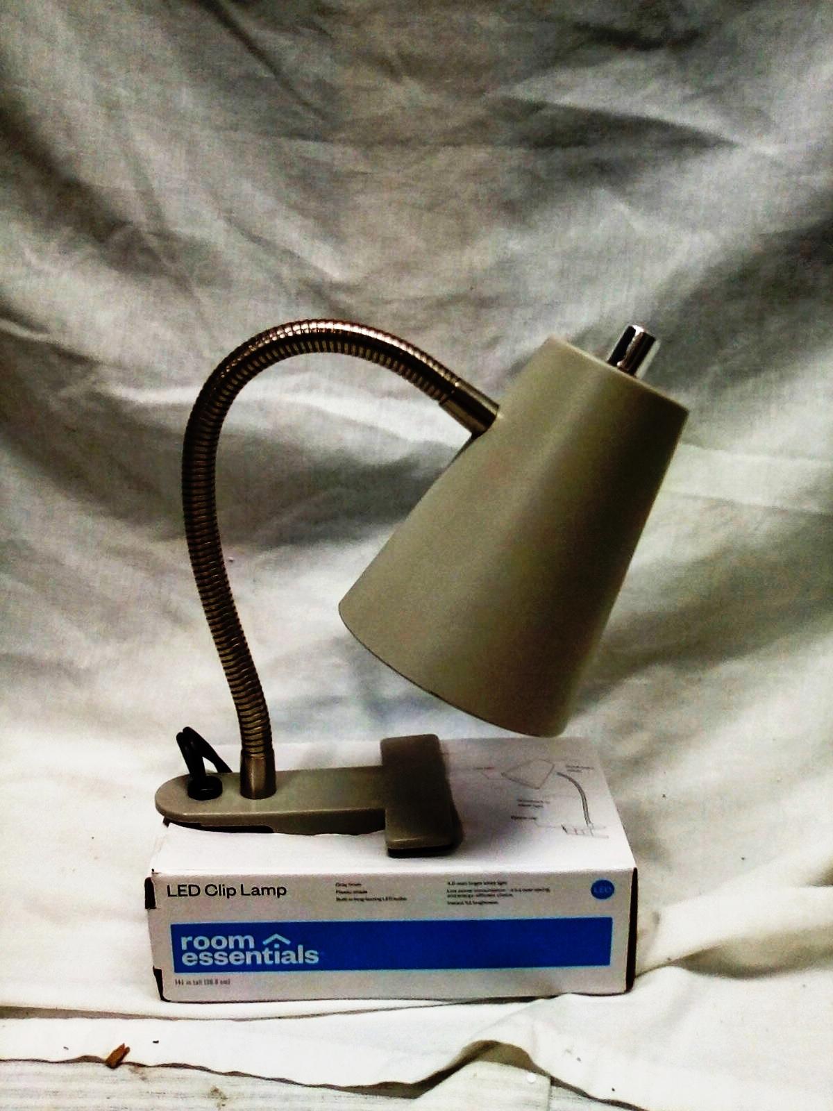 Room Essentials LED Desk Slip Lamp