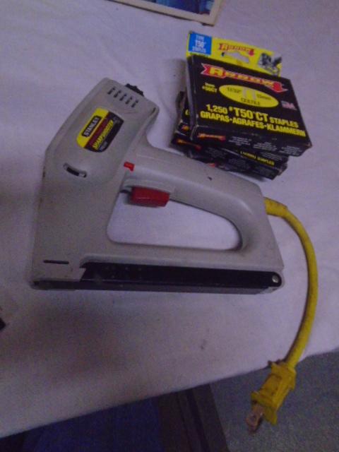 Stanley Sharpshooter Electric Heavy Duty Staple Gun