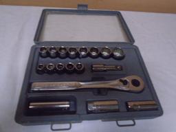 18pc Craftsman 1/2in Drive Metric Socket Set