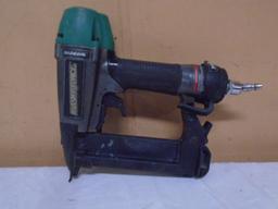 Masterforce 18ga 1/4in Crown Air Stapler