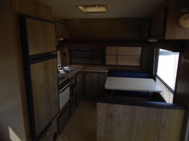 1987 Prowler Lynx 23ft Travel Trailer