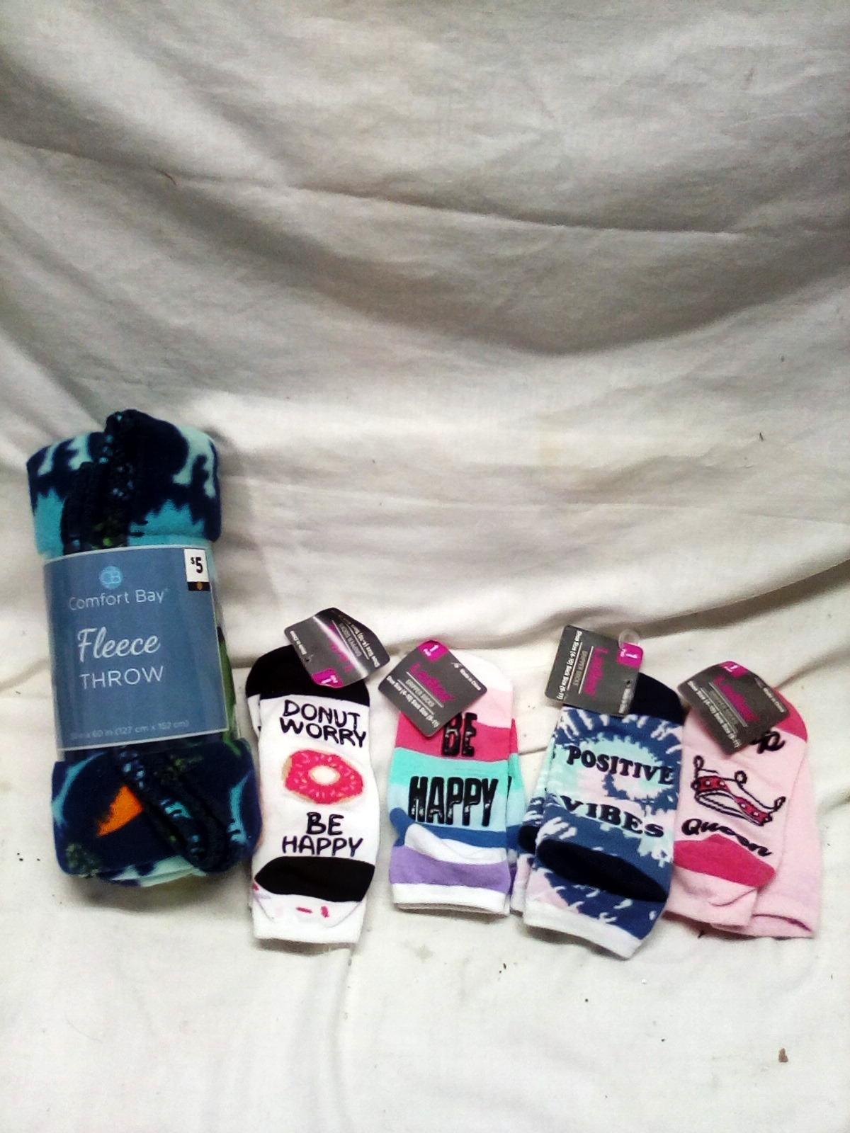 Ladies Socks (9-11) & Throw Blanket