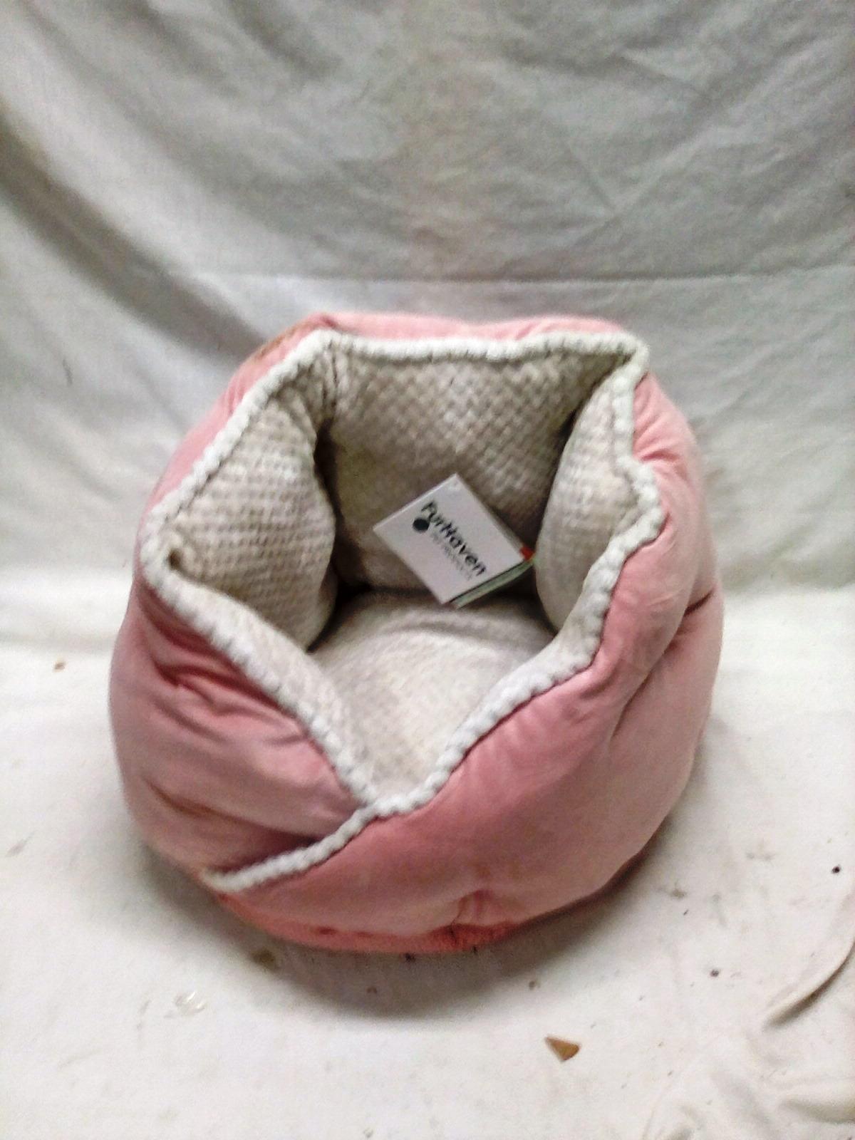 Fur Haven Pet Bed