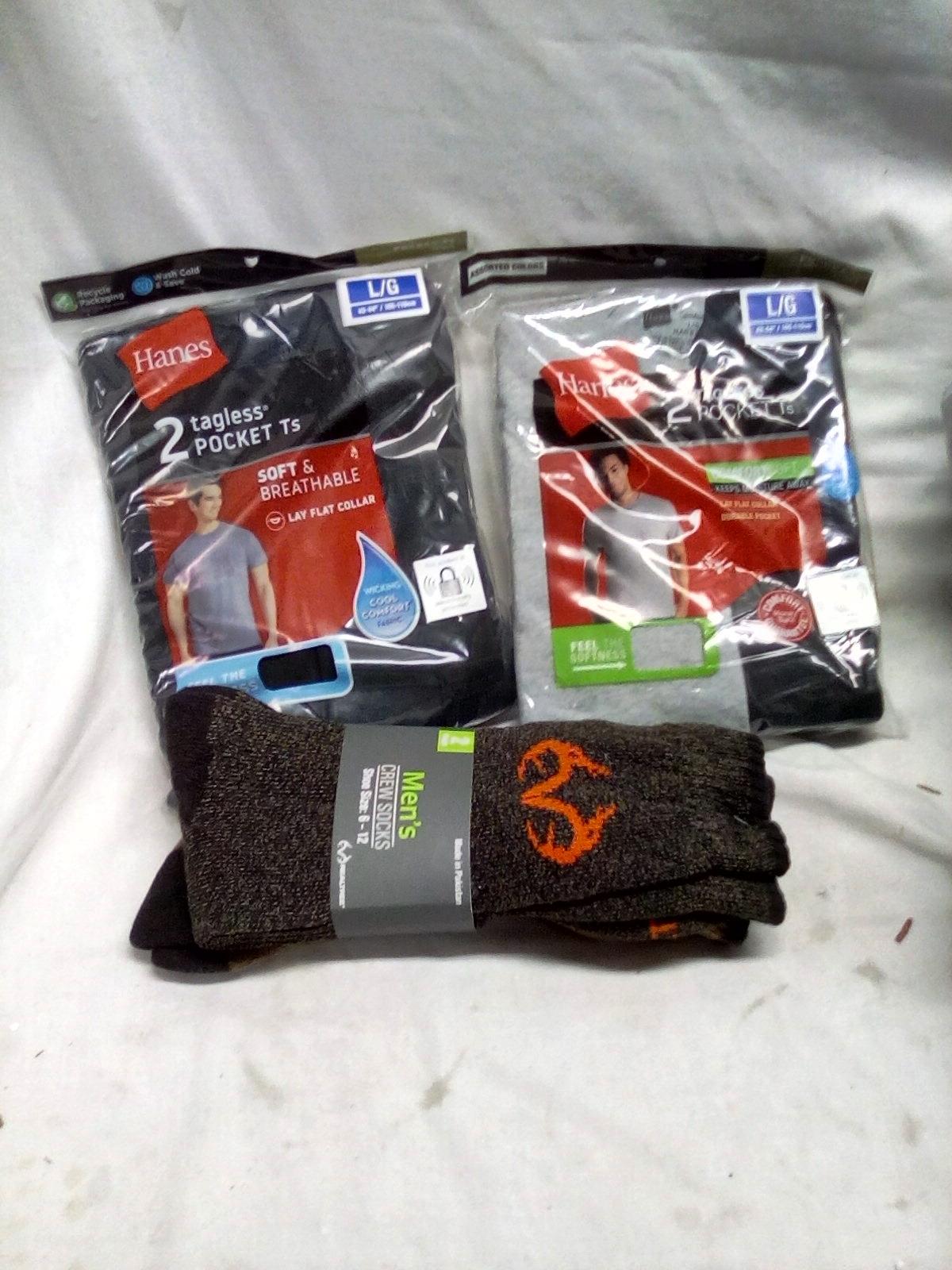 2 PACKS POCKET TEES SIZE L & REALTREE CREW SOCKS SIZE 6-12