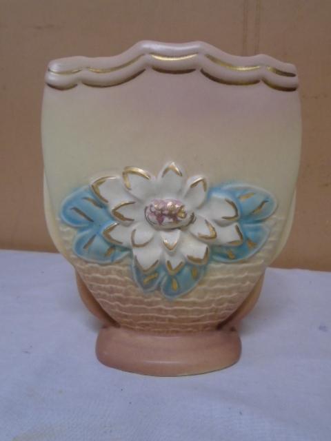 Hull Art Pottery Waterlily Pattern Vase
