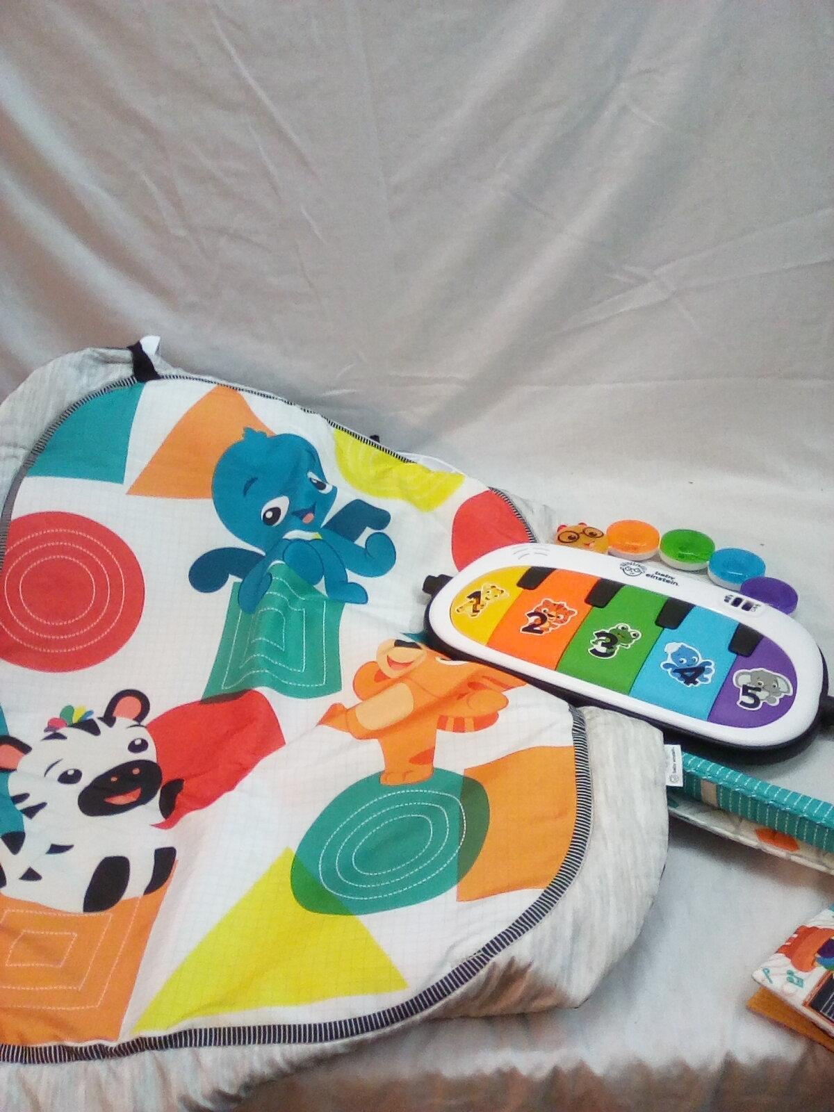 Baby Eistien Floor Play Mat and Keyboard