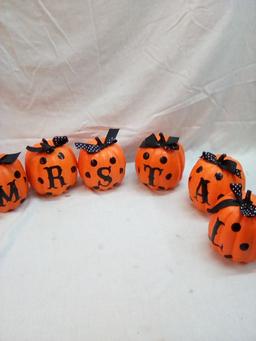 Qty: 6 Composite Decorative Pumpkins W/ Carry Bag