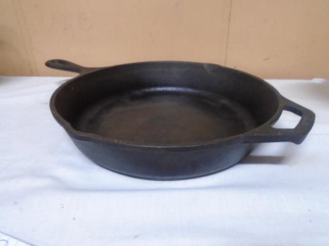 Lodge Lehman's Made in USA 10in Cast Iron Skillet