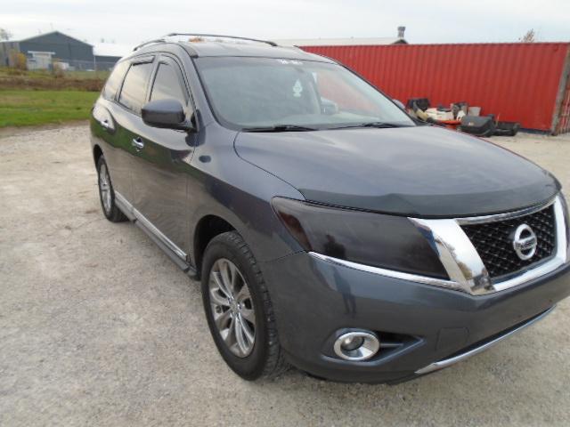 2013 Nissan Pathfinder SL Platinum