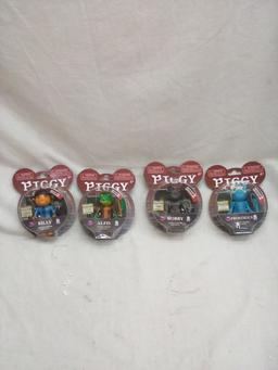 Lot of 4 Piggy Series 2 collectors Action Figure Figurines