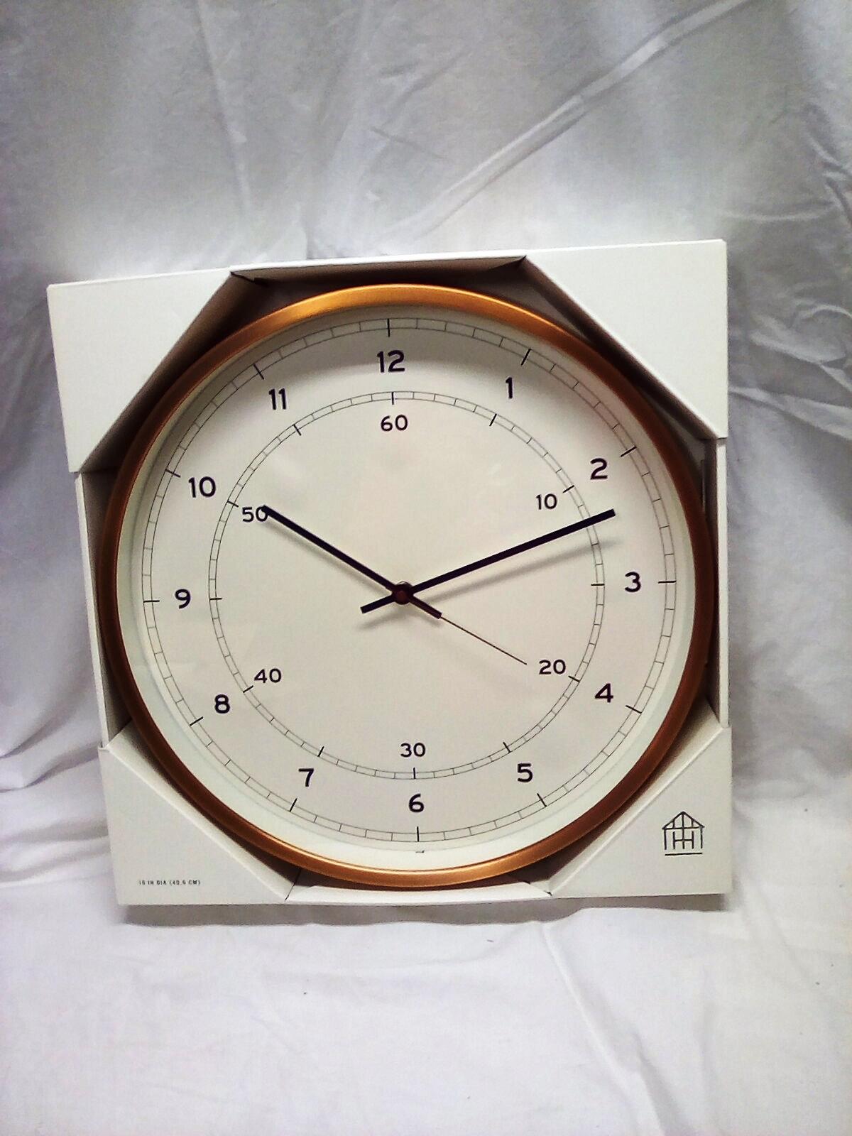 16" Wall Clock