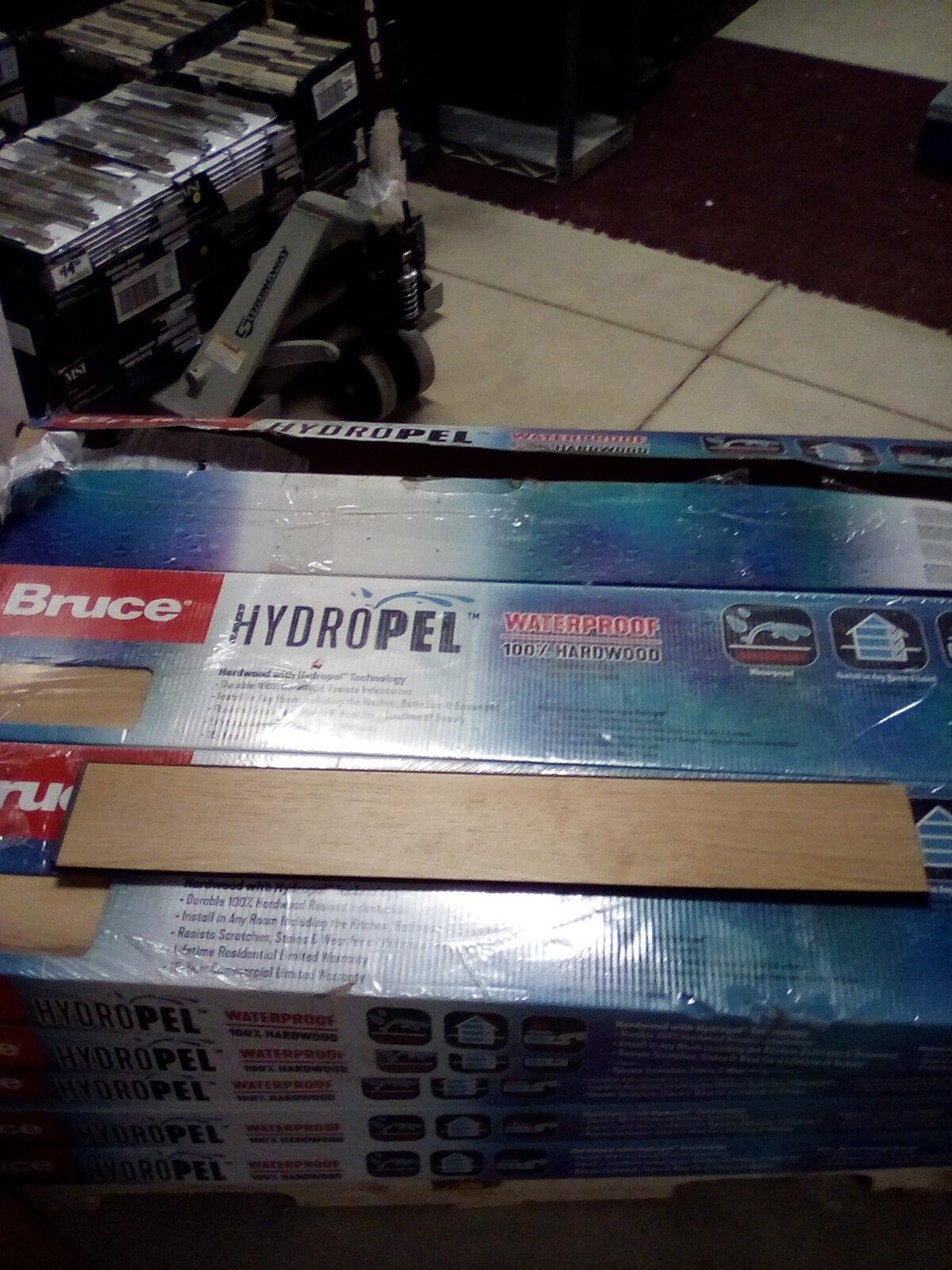 Bruce Hydropel  Waterproof 100%  Hardwood