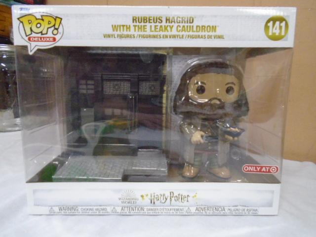 Funko Pop! Harry Potter Rubeus Hagrid w/ The Leaky Cauldrin Figurine