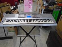 Yamaha DGX-205 Portable Grande Keyboard on Stand w/ Manual