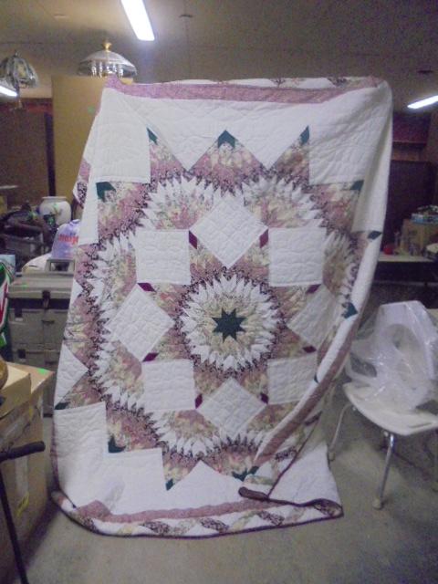 Beautiful Star Pattern Queen Size Quilt