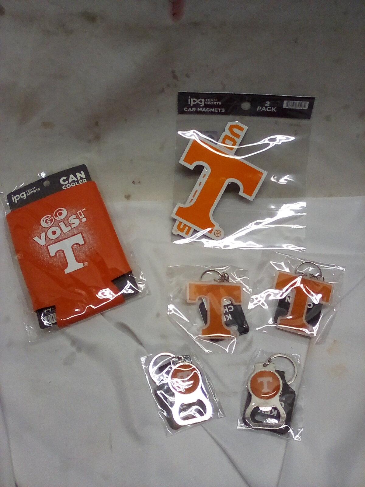 IPG Team Sports Tennessee Fan Accessories.