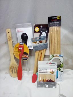 Qty 8 Kitchen Supplies