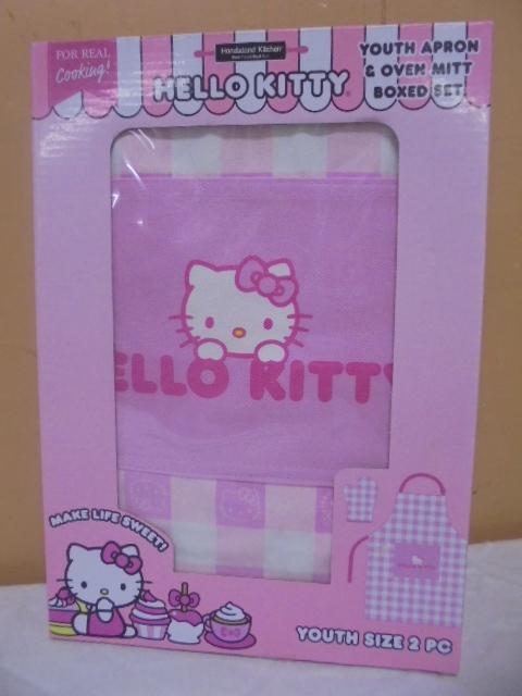 Hello Kitty Youth Apron & Ovenmit Set