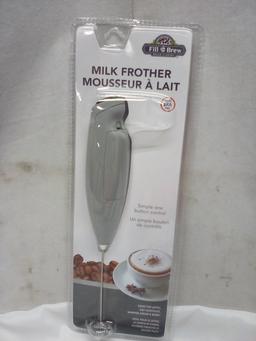 QTY 1 Milk Frother, requires 2 AA batteries (Not included)