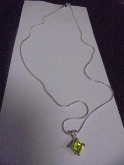 Ladies 20" Sterling Silver & Peridot Necklace