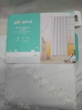 Pillowfort white blackout curtain 1 panel 42in x 84in