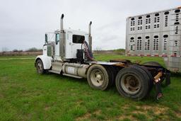 KENWORTH SEMI TRUCK