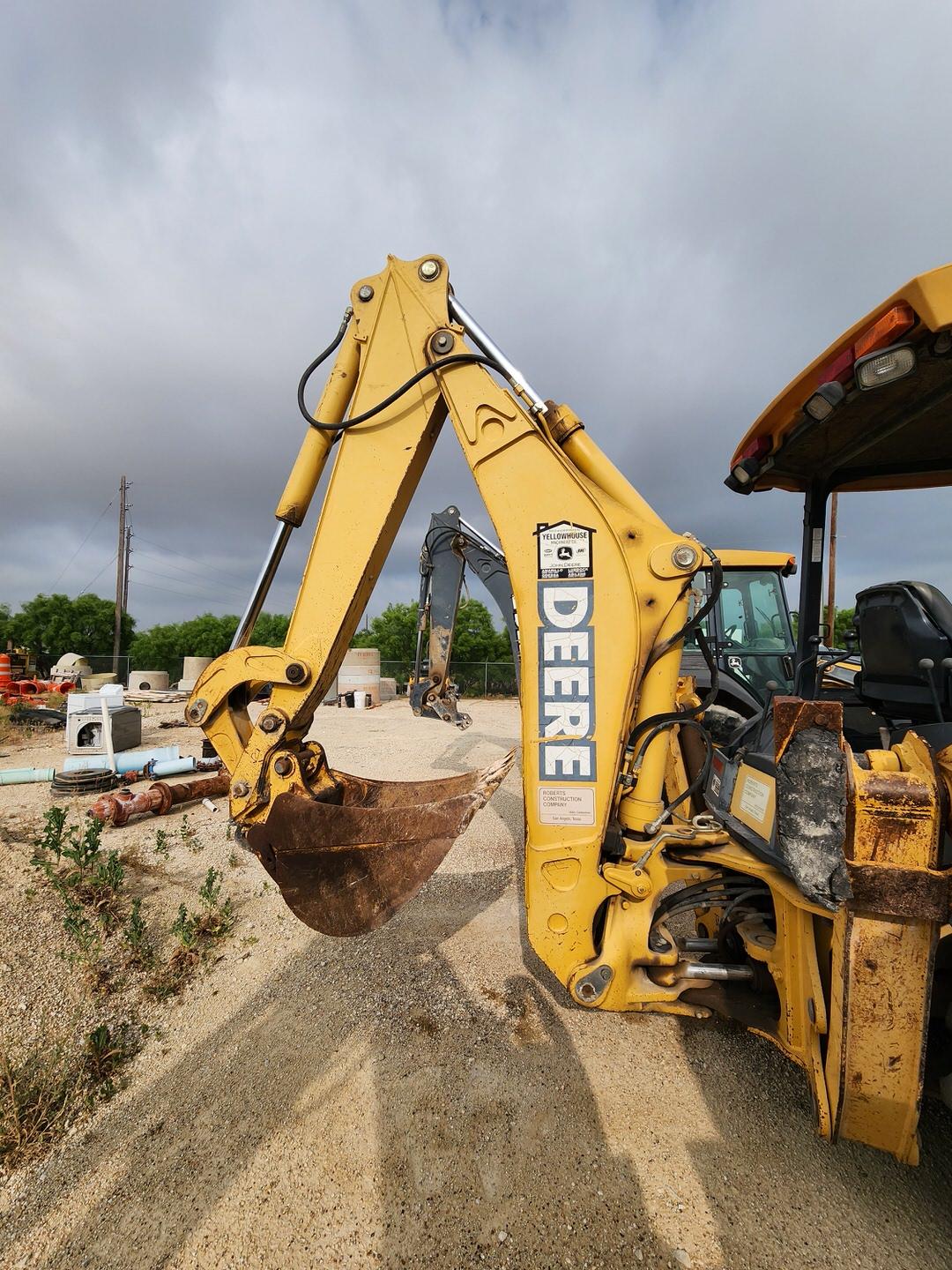 2005 John Deere 310SG Backhoe Loader W/ 1.25 cu/yd Bucket; Pin: T0310SG943525; H