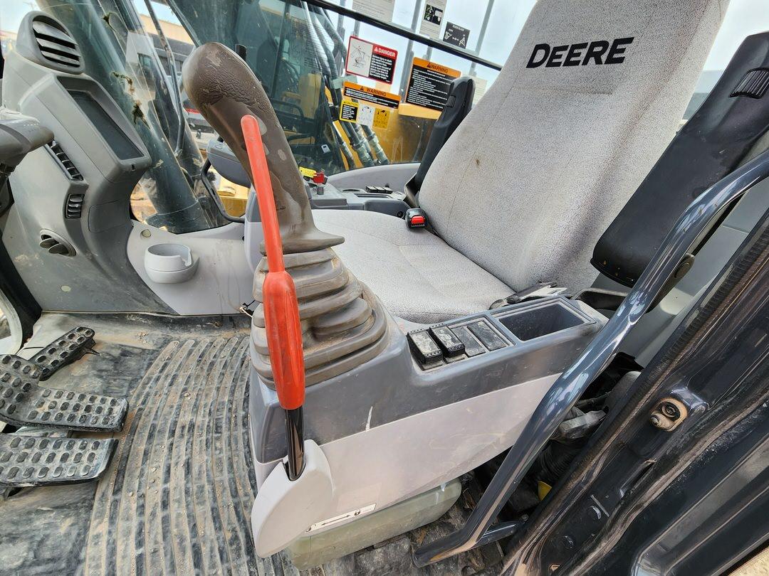 2017 John Deere 130G Excavator