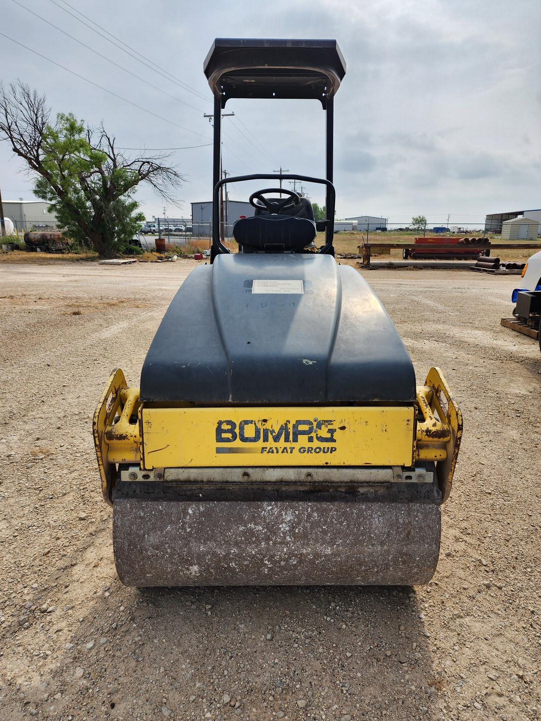 Bomag BW 120AD Vibratory Roller 48" O.D; (No Tag)