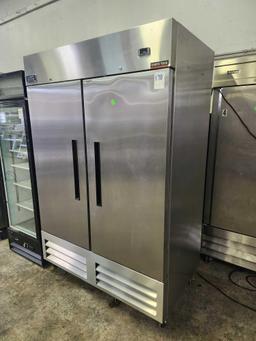 Arctic Air 2 Door Refrigerator