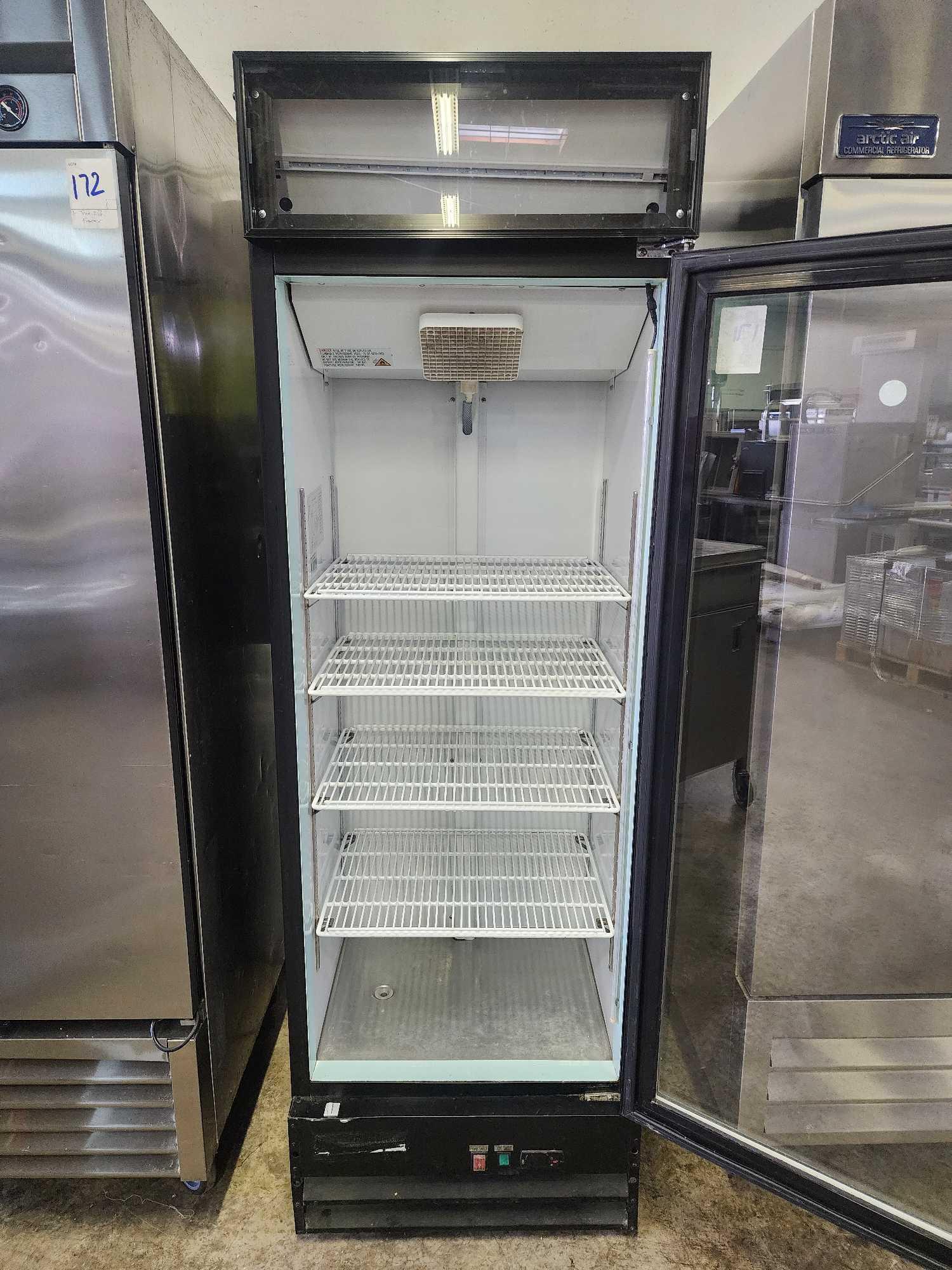 Avantco 1 Glass Door Refrigerator
