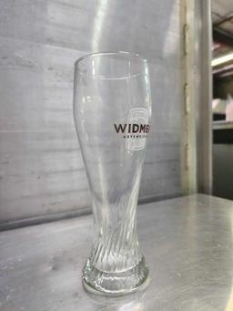 New - 16 oz. Hefeweizen Glasses