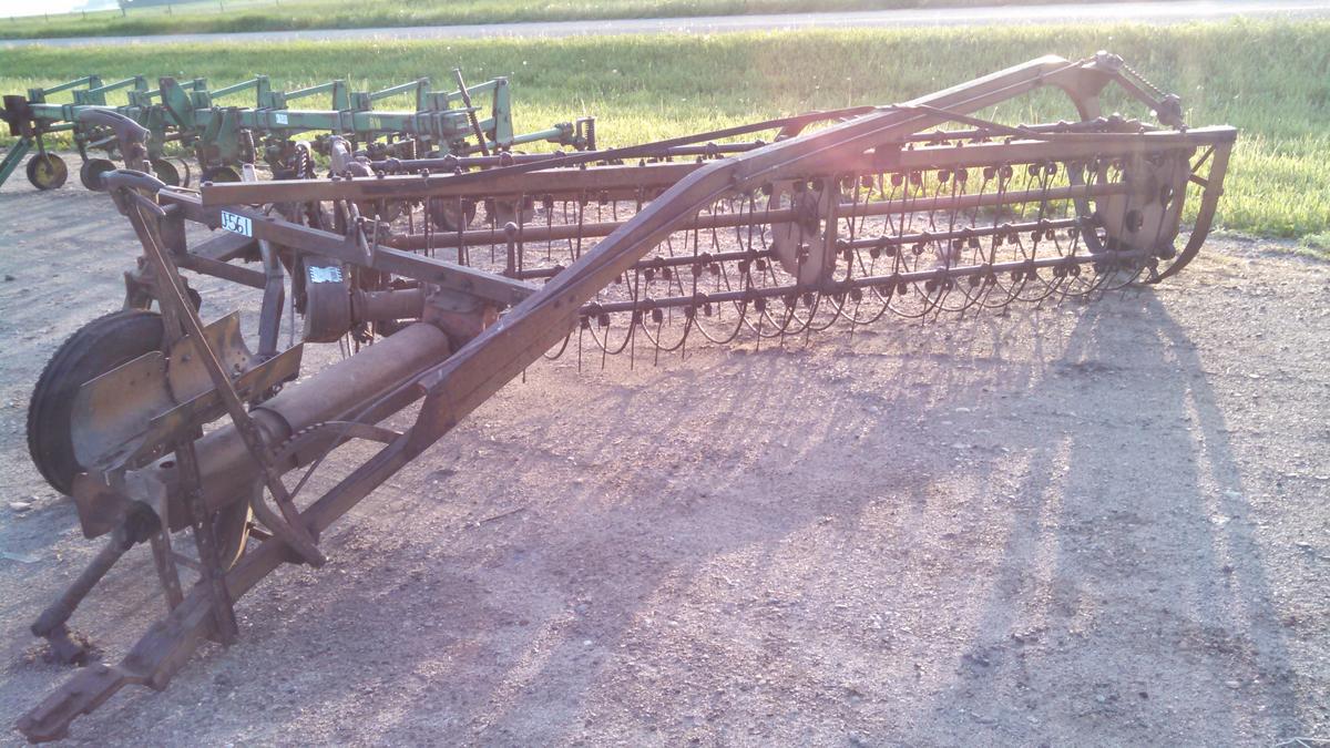 AC Rake PTO Driven 4 Bar Collector