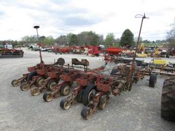 6 ROW WHITE PLANTER