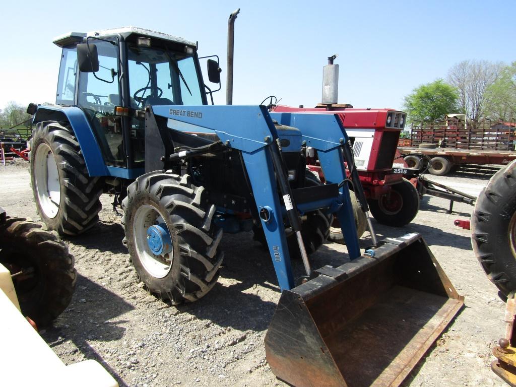 7840 FORD TRACTOR W/ CAB AND LOADER