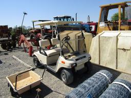 CLUB CAR GAS GOLF CART - WAS RUNNING JUST NEEDS SOME TLC