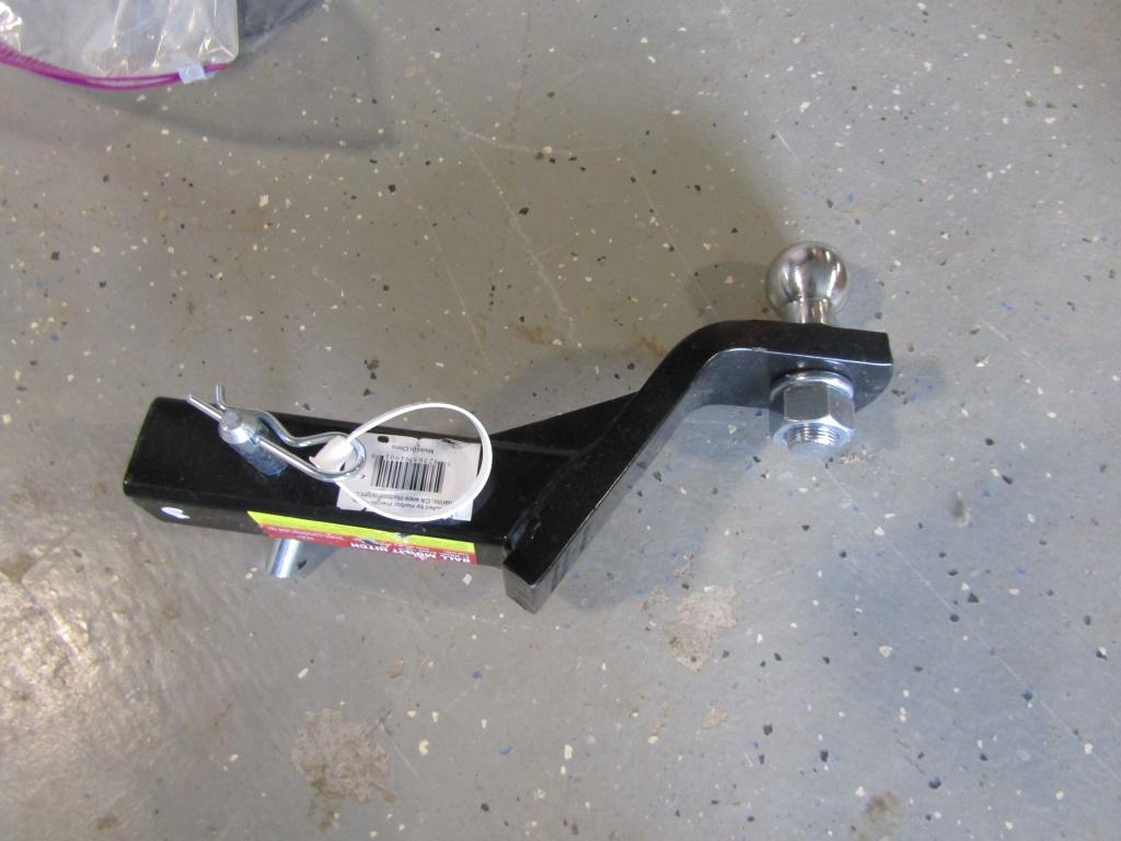 NEW TRAILER HITCH